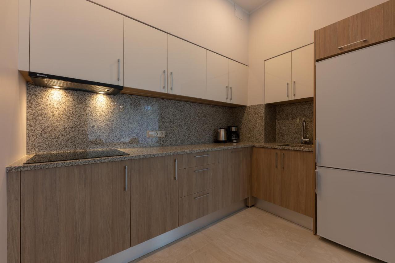 Oasis Apartments ยูร์มาลา ภายนอก รูปภาพ