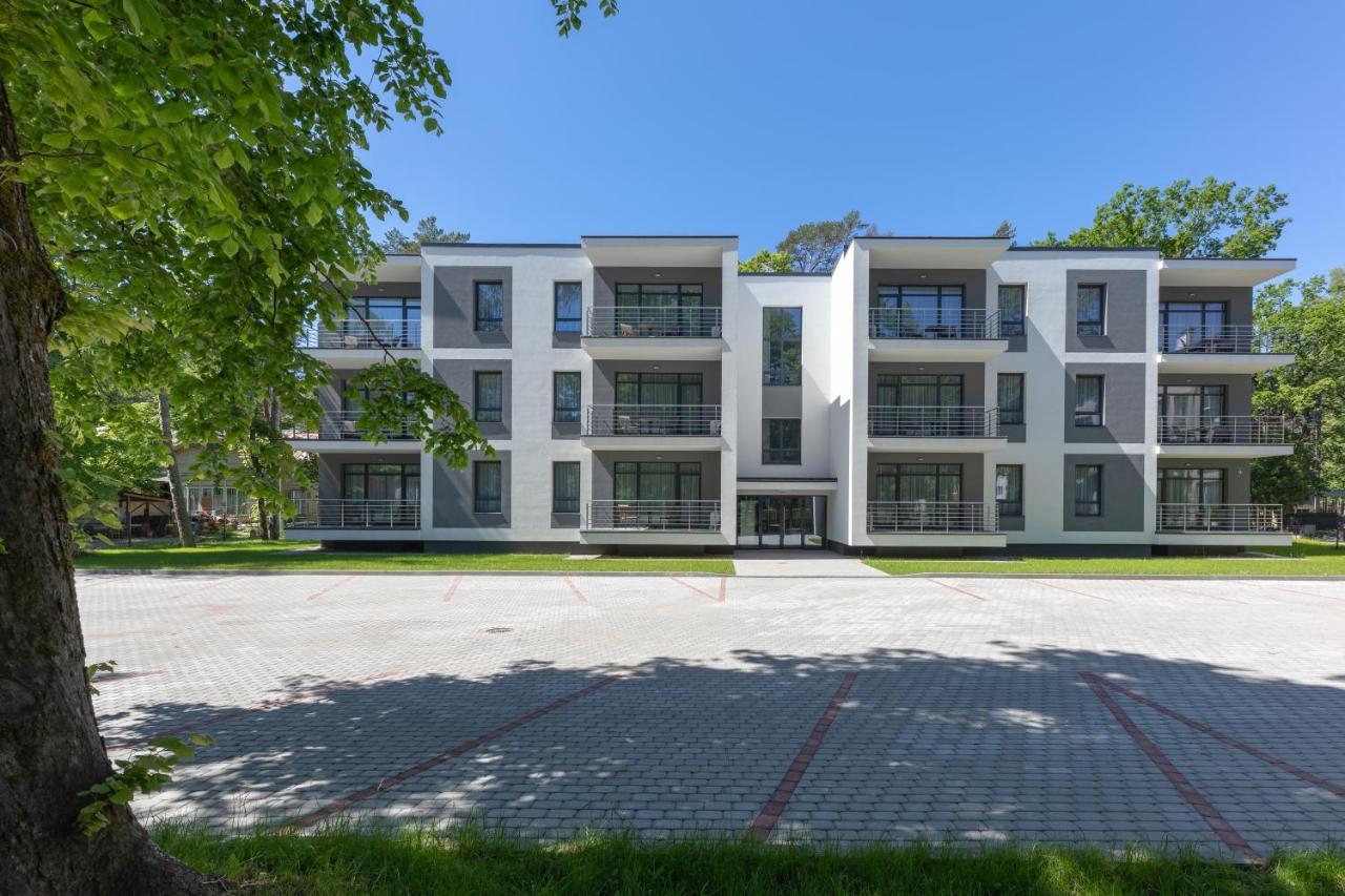 Oasis Apartments ยูร์มาลา ภายนอก รูปภาพ